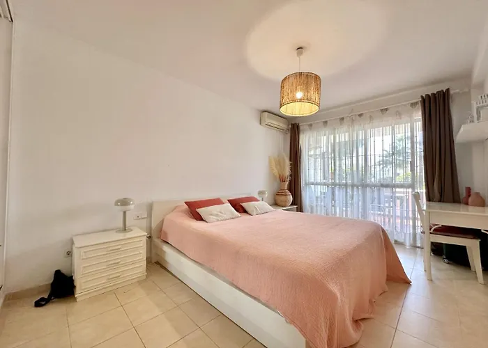 公寓 Modern 2 Bedroom In