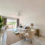 Modern 2 Bedroom In * Marbella