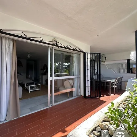 Modern 2 Bedroom In