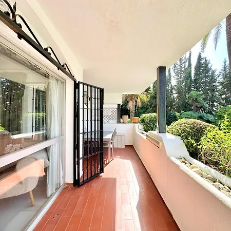 Modern 2 Bedroom In *