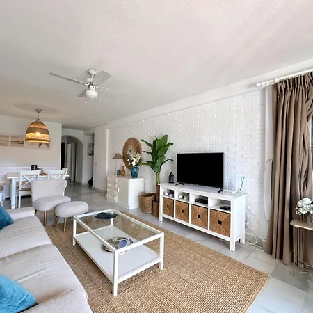 Apartmán Modern 2 Bedroom In *