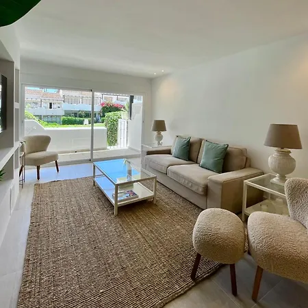 Apartment Modern 2 Bedroom In Marbella