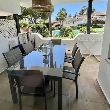 Modern 2 Bedroom In