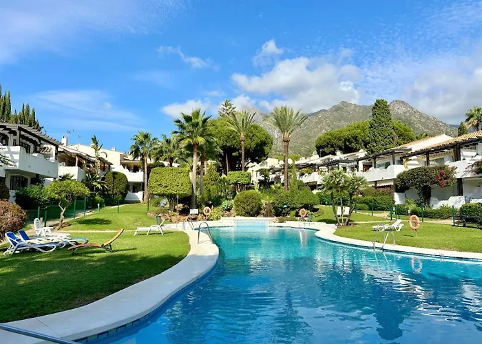 Modern 2 Bedroom In *