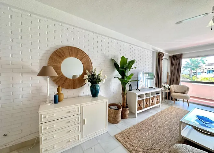 Modern 2 Bedroom In Apartamento