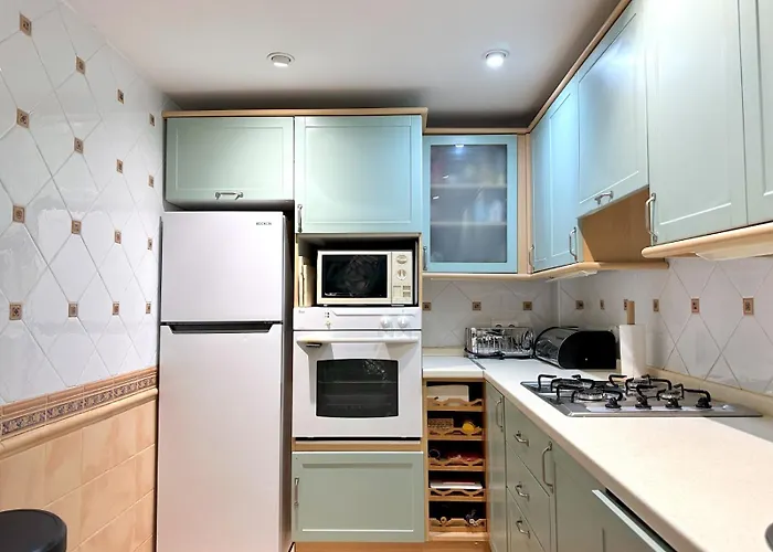 Modern 2 Bedroom In Apartamento *